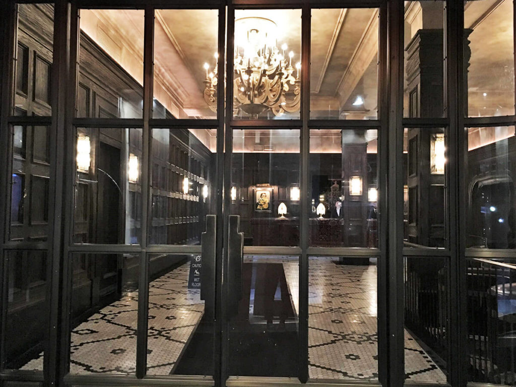 憧れのホテルでも、朝食だったら手が届く！超ラグジュアリー空間で極上セレブ時間。テンプルコート ザ ビークマン ホテル内（TEMPLE COURT in The Beekman A Thompson Hotel） - ロウアーマンハッタン, モーニング, マンハッタン, ホテル, ブランチ, ニューヨーク, テンプルコート, ザビークマン, ザ ビークマン ア トンプソン ホテル, コーヒー, グルメ, カフェ, アボカドトースト, The Beekman A Thompson Hotel, TEMPLE COURT, nyc, NY, morning