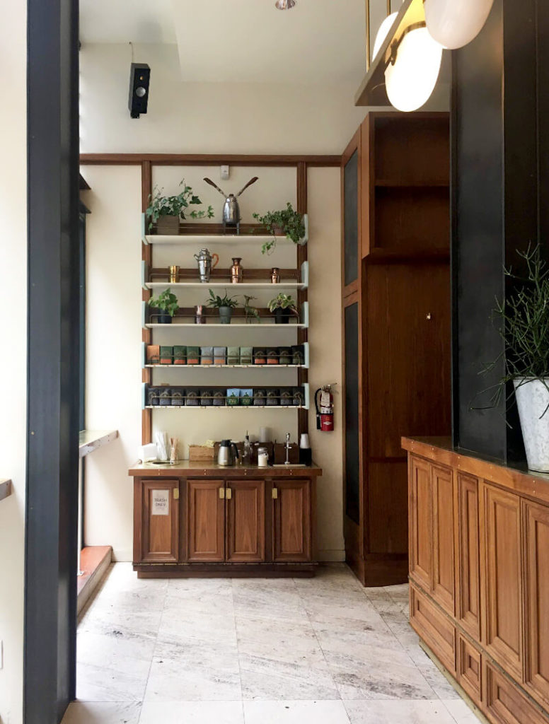 コーヒー片手に奥に進むとそこは別世界&hellip;スタンプタウン コーヒー ロースターズ（Stumptown Coffee Roasters） - ミッドタウンイースト, コーヒー, カフェ