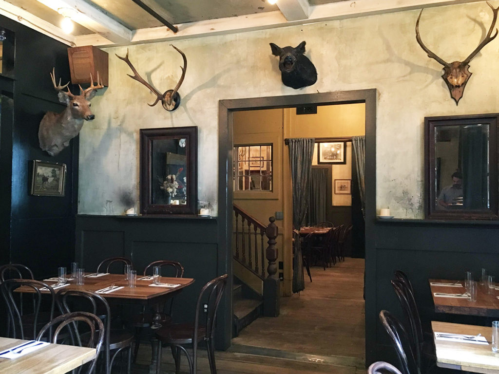 生命のパワーみなぎるレストラン、フリーマンズ(Freemans) 生命のパワーみなぎるレストラン、フリーマンズ(Freemans) -