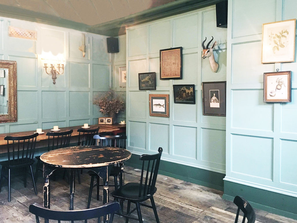 生命のパワーみなぎるレストラン、フリーマンズ(Freemans) 生命のパワーみなぎるレストラン、フリーマンズ(Freemans) -