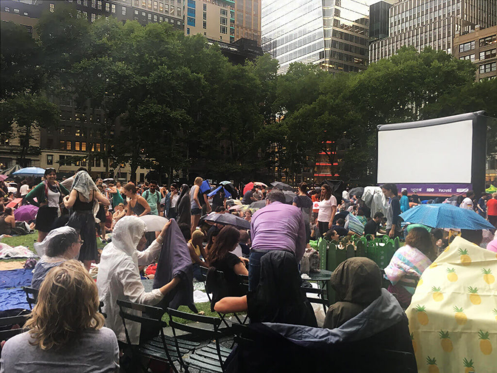 野外映画は夏の風物詩！『恋人たちの予感』無料上映（ Bryant Park Movie Nights） - 無料イベント, 映画, 公園, ミッドタウンウェスト, ミッドタウンイースト, ミッドタウン, ブライアントパーク, エンターテインメント, イベント