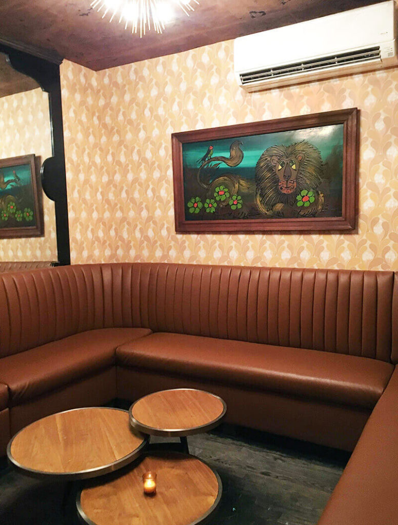 床屋の奥に秘密の空間！？ブラインドバーバー（Blind Barber） - 床屋, ハッピー, バー, スピークイージー, イーストビレッジ