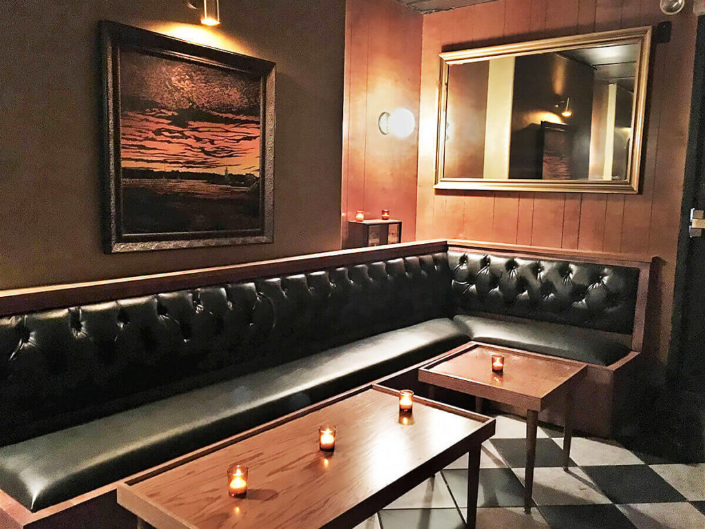 床屋の奥に秘密の空間！？ブラインドバーバー（Blind Barber） - 床屋, ハッピー, バー, スピークイージー, イーストビレッジ